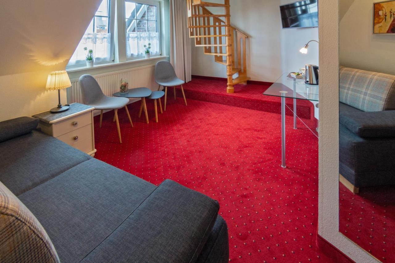 יבר Hotel Am Elisabethufer מראה חיצוני תמונה